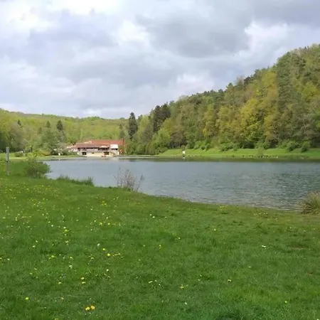 Сasa de vacaciones Le Repaire Des Belettes Vallée De Rabais